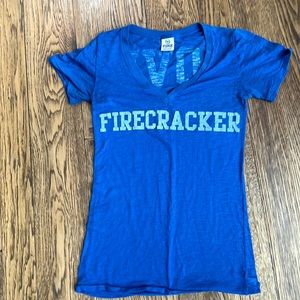 🎆Firecracker🎆 PINK VS tee size XS